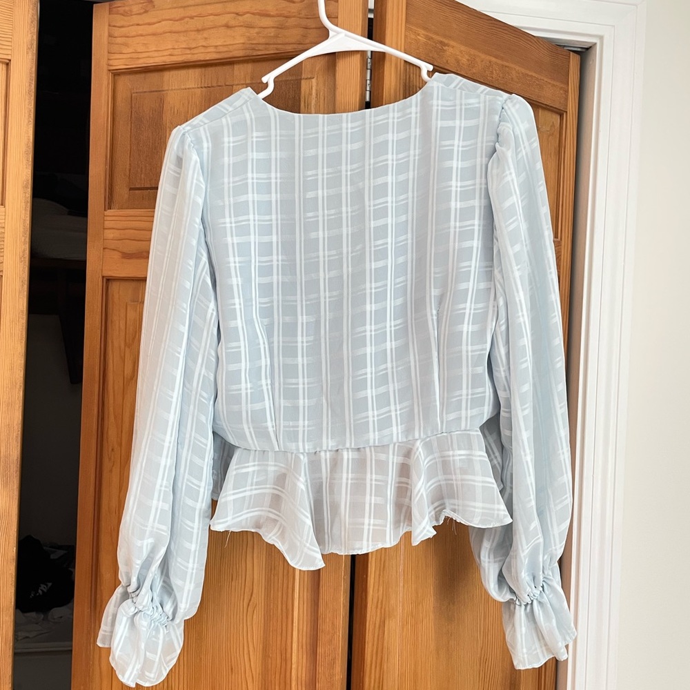 Mable Ruffle Tie Front Blouse - Picture 6 of 6